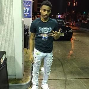 Meet your Posher, Deangelo